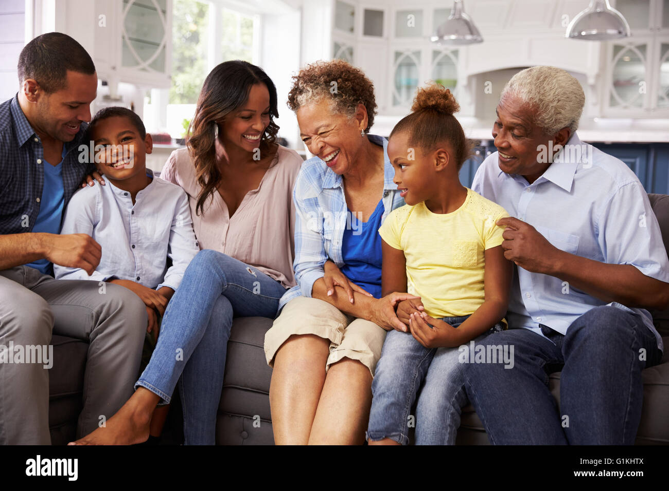 Multi-Generationen schwarz-Familie zu Hause Stockfoto