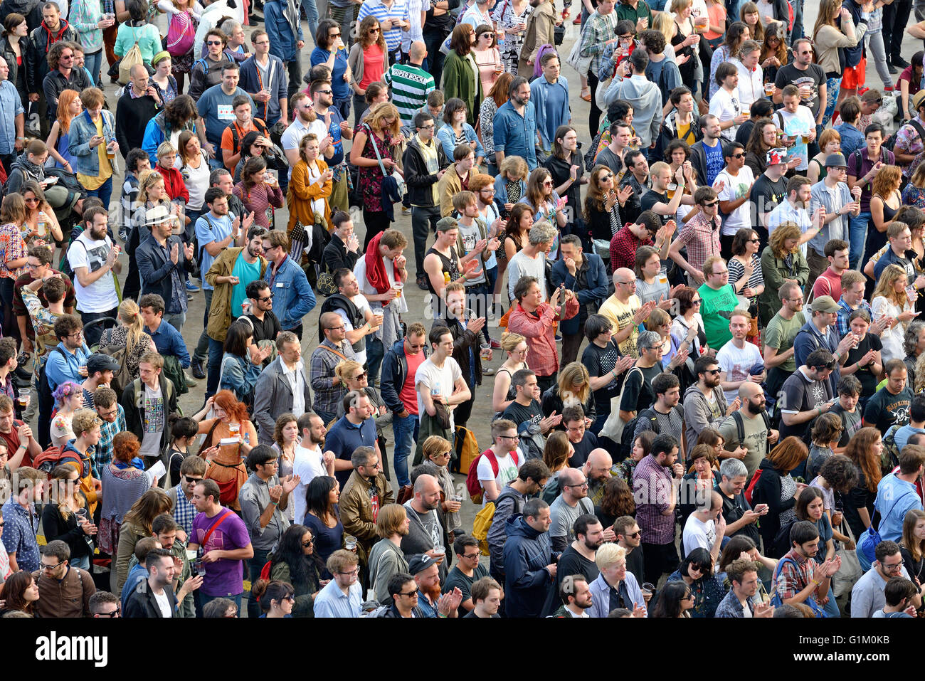 BARCELONA - 30 Mai: Publikum ein Konzert beim Festival Heineken Primavera Sound 2014 (PS14) Uhr. Stockfoto