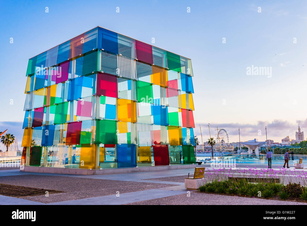 Das Centre Pompidou Málaga ist eine Filiale des nationalen Zentrums für Kunst und Kultur Georges Pompidou von Frankreich Stockfoto