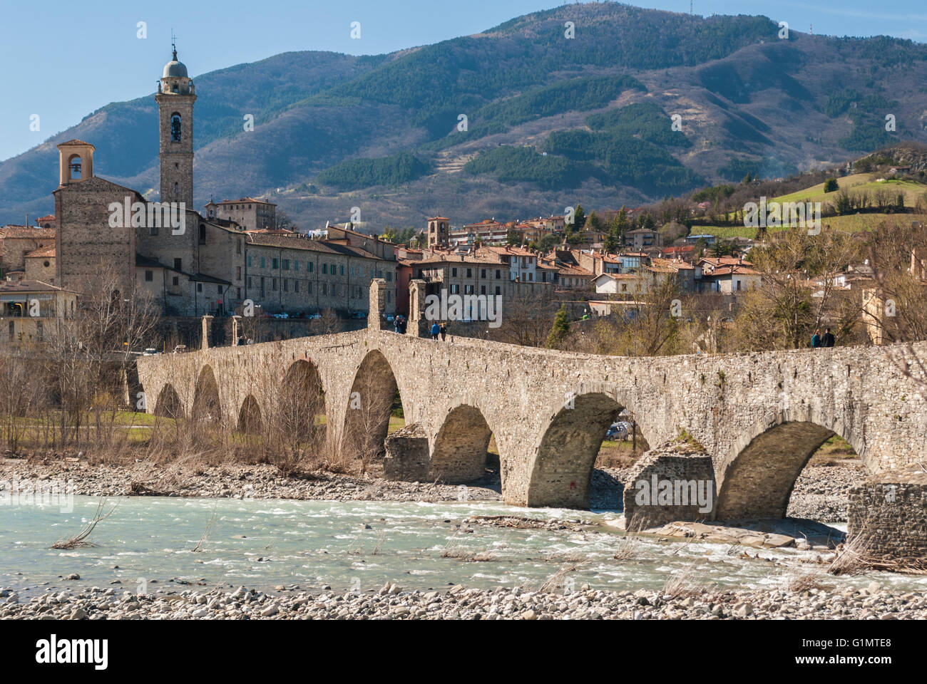 Panorama von Bobbio, alte Stadt im Norden von Italien Stockfoto