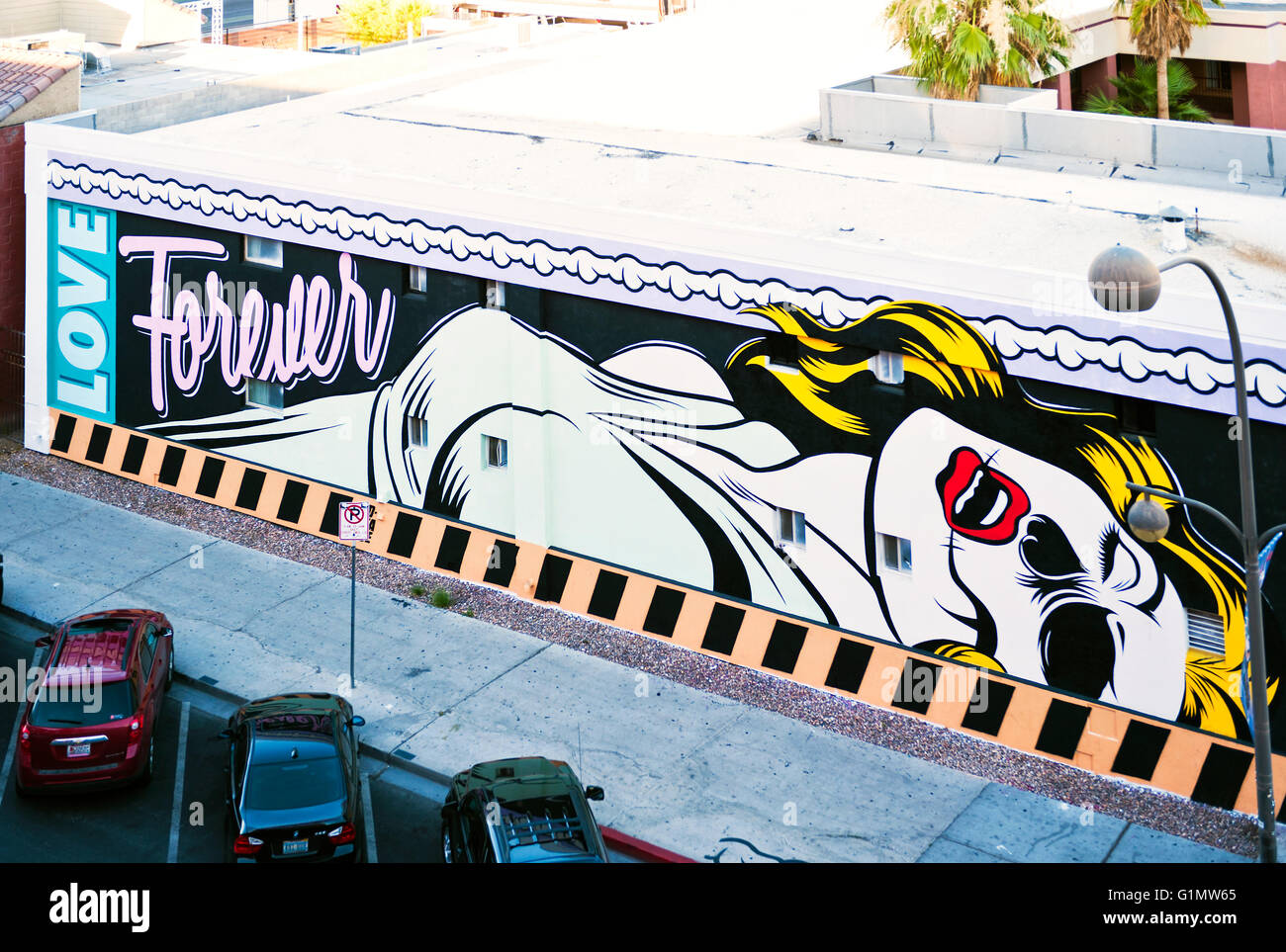 "Love Forever" Wandgemälde von DFace befindet sich im 7. und Fremont Street, Las Vegas, Nevada Stockfoto