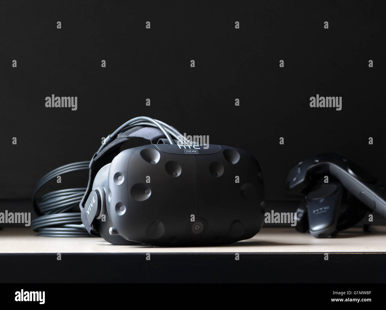 Bild von HTC Vive virtuelle Realität Kopfhörer hautnah Stockfoto