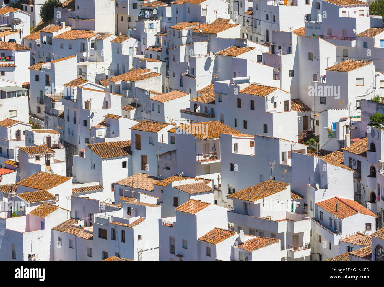 Casares, Provinz Malaga, Andalusien, Südspanien.  Casares zählt zu den legendären weißen Berg Städte im Inland von Küste Stockfoto