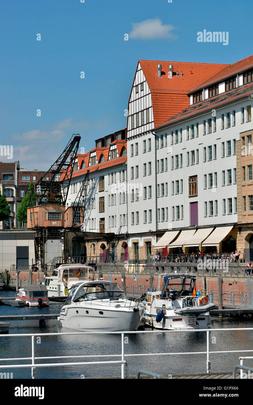 Tempelhof harbor Fotos und Bildmaterial in hoher Auflösung Alamy