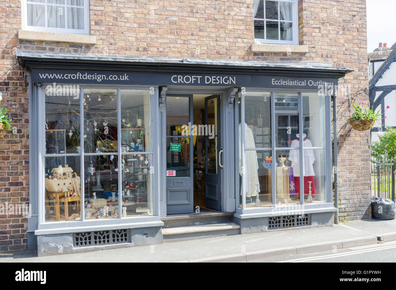 Croft Design kirchlichen Outfitters Shop in viel Wenlock, Shropshire Stockfoto