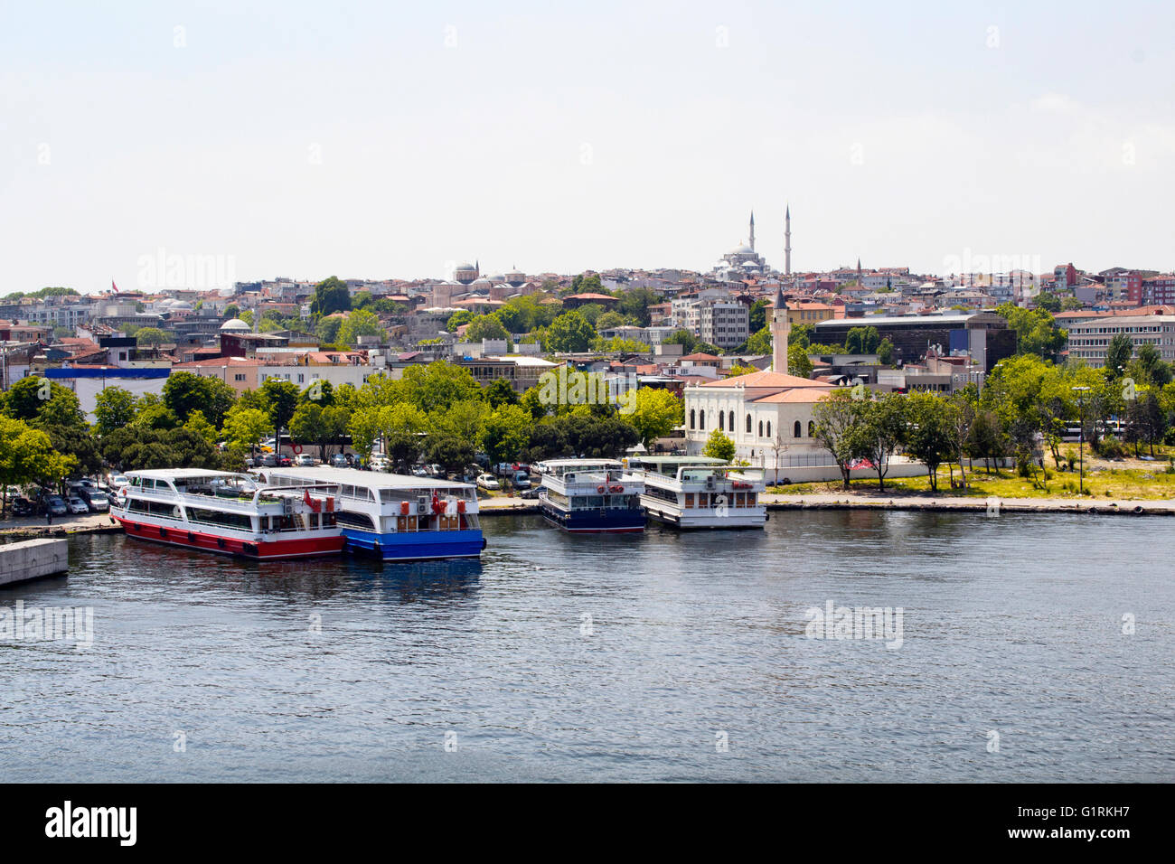 Blick auf Boote in Halic/Istanbul Stockfoto