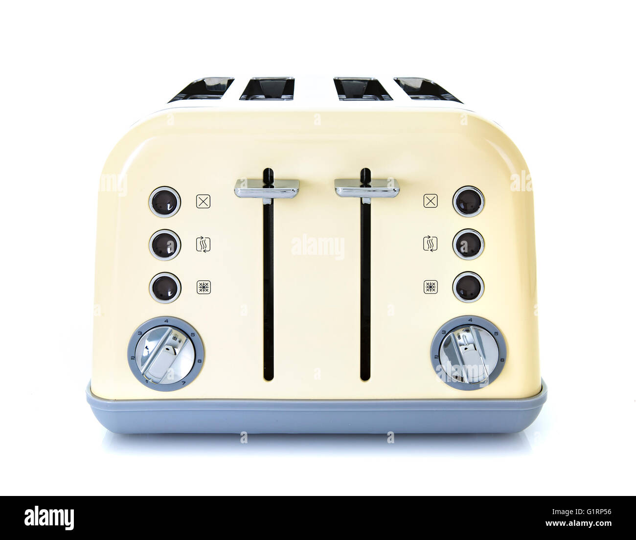 Elektrischer Toaster isoliert auf weißem Hintergrund Stockfoto