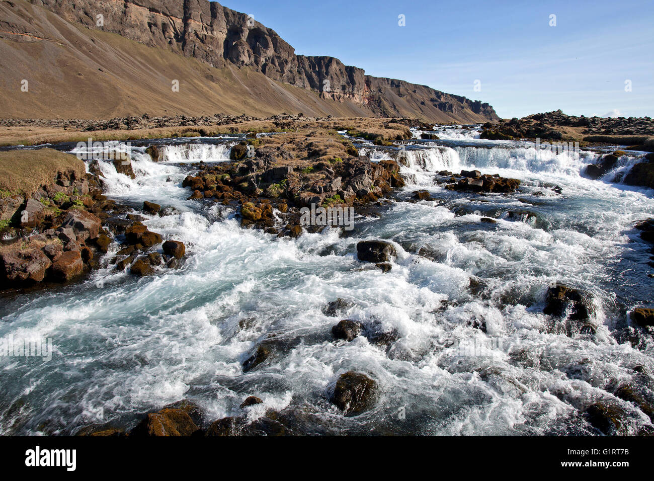 Fluss Fossalar in der Nähe von Kirkjubaejarklaustur, Region Süd, Island Stockfoto