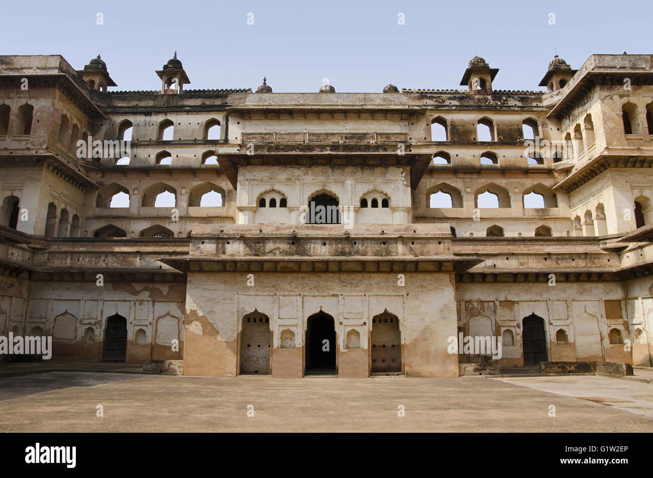 Teilweise Innenansicht von Raj Mahal, orchha Palace (Fort)-Komplex, in dem die Könige und die Königinnen residierte, bis er aufgegeben wurde ich Stockfoto