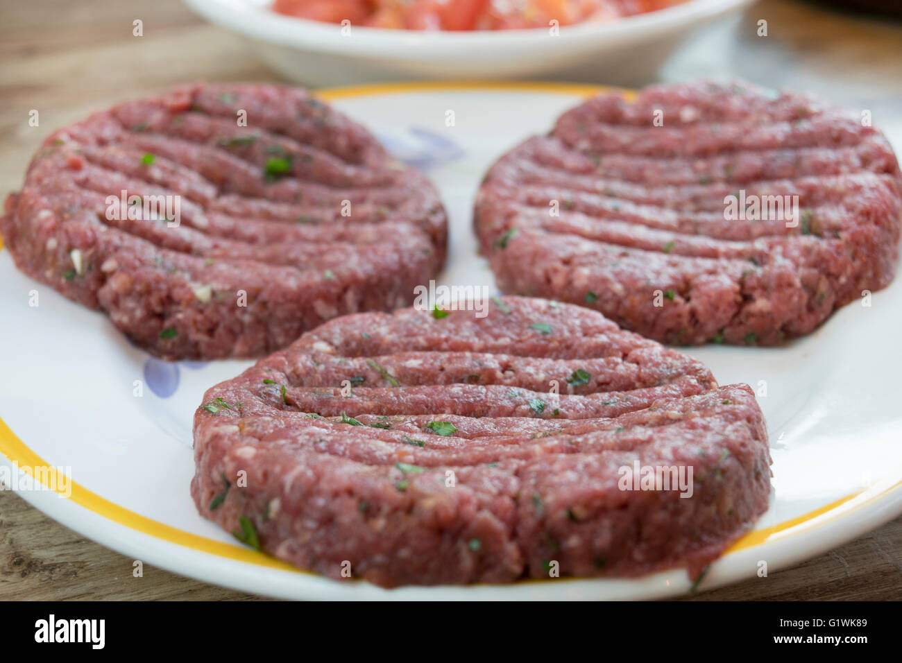 rohes Rindfleisch hamburger Stockfoto