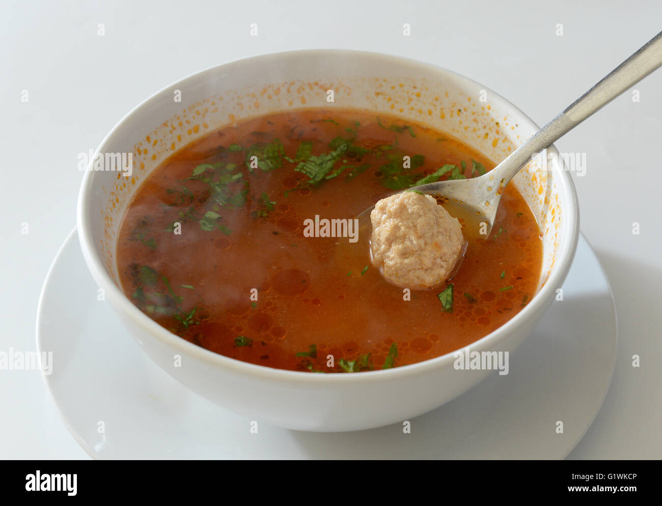 isolierte Schüssel mit Suppe Stockfoto