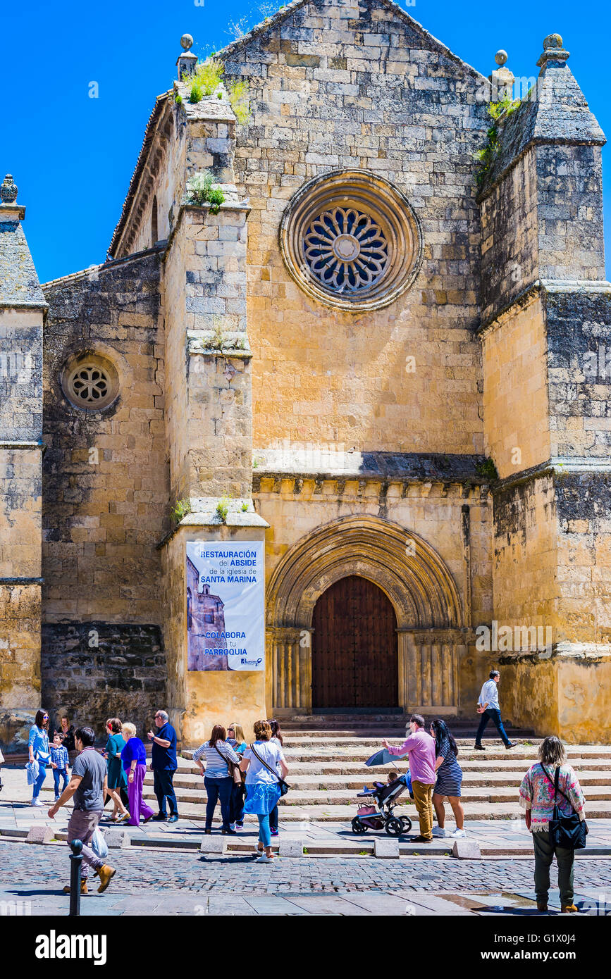 Die Kirche von Santa Marina, deren komplette Aufruf Santa Marina de Aguas Santas ist, ist eine katholische Tempel. Córdoba, Andalusien, Stockfoto