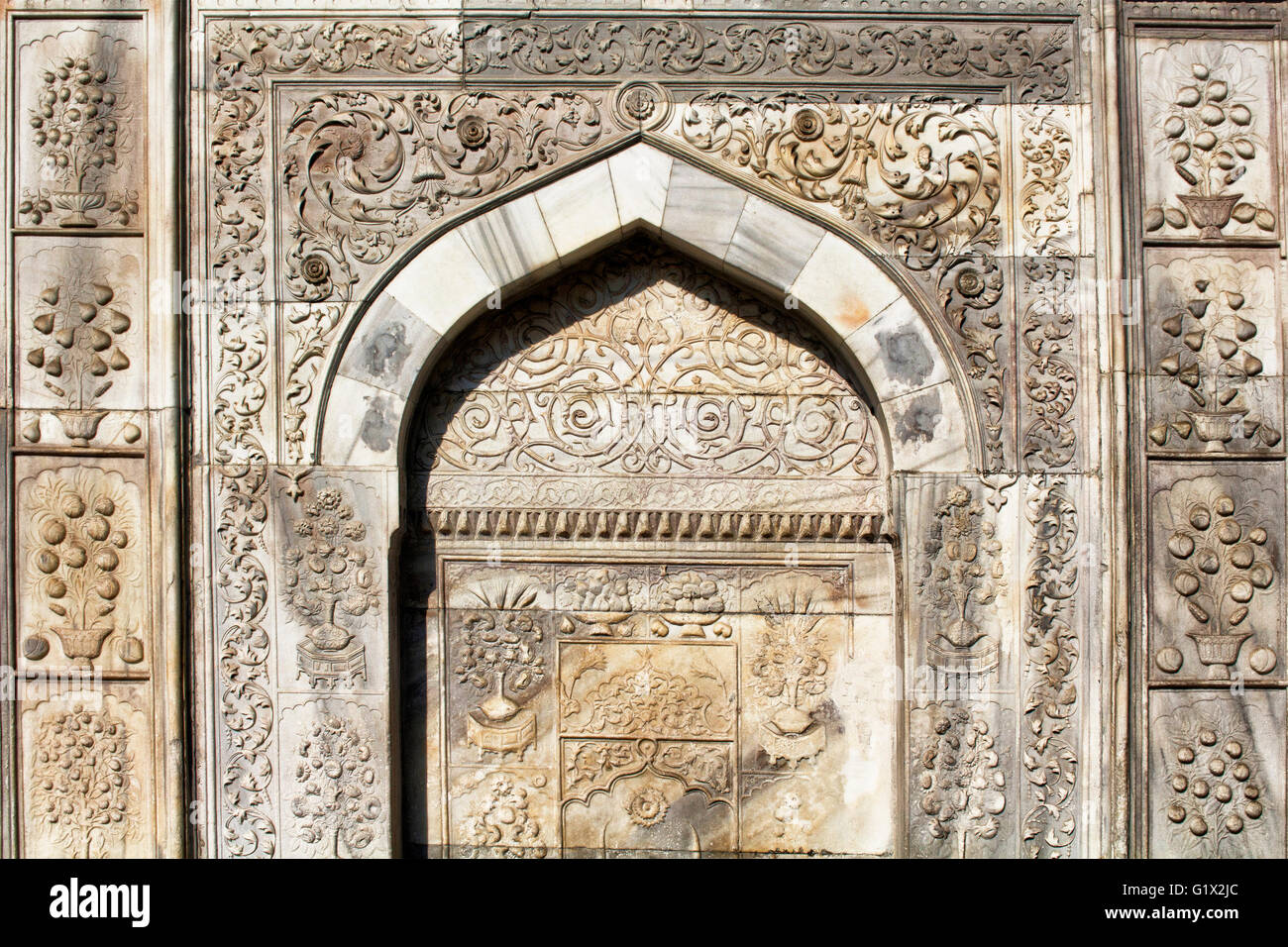 Details der Architektur von einem alten Brunnen in Tophane/Istanbul Stockfoto
