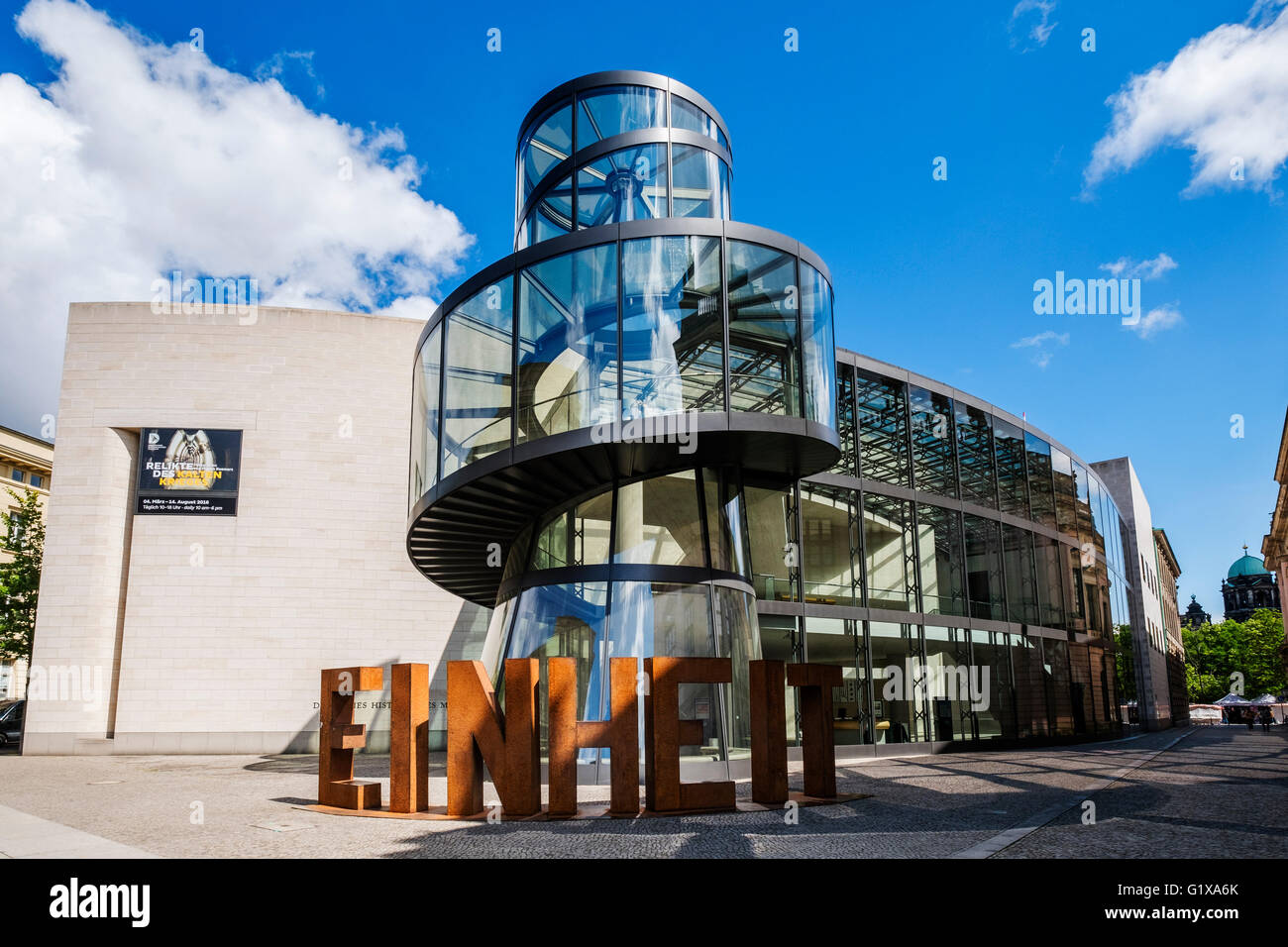 Außenseite des modernen Anbau, Deutsches Historisches Museum, entworfen von IM Pei in Berlin Deutschland Stockfoto