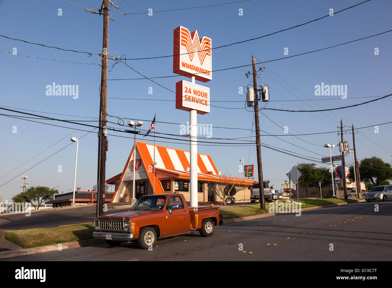 Amerikanische Fast-Food Kette Restaurant Whataburger in Texas. Fort Worth,  Texas, USA Stockfotografie - Alamy