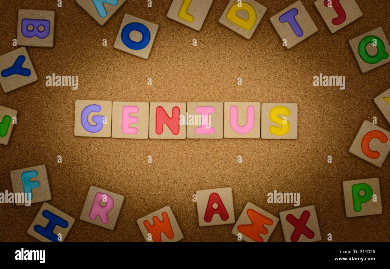 Genie-Wort auf Holz Hintergrund: ABC-Block. Stockfoto