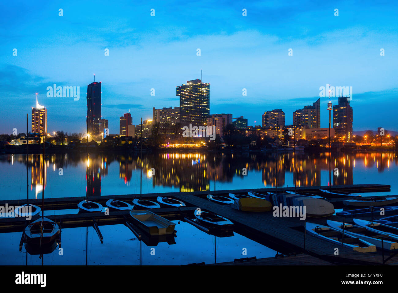 Skyline von Donau-City - Wien-DC Stockfoto