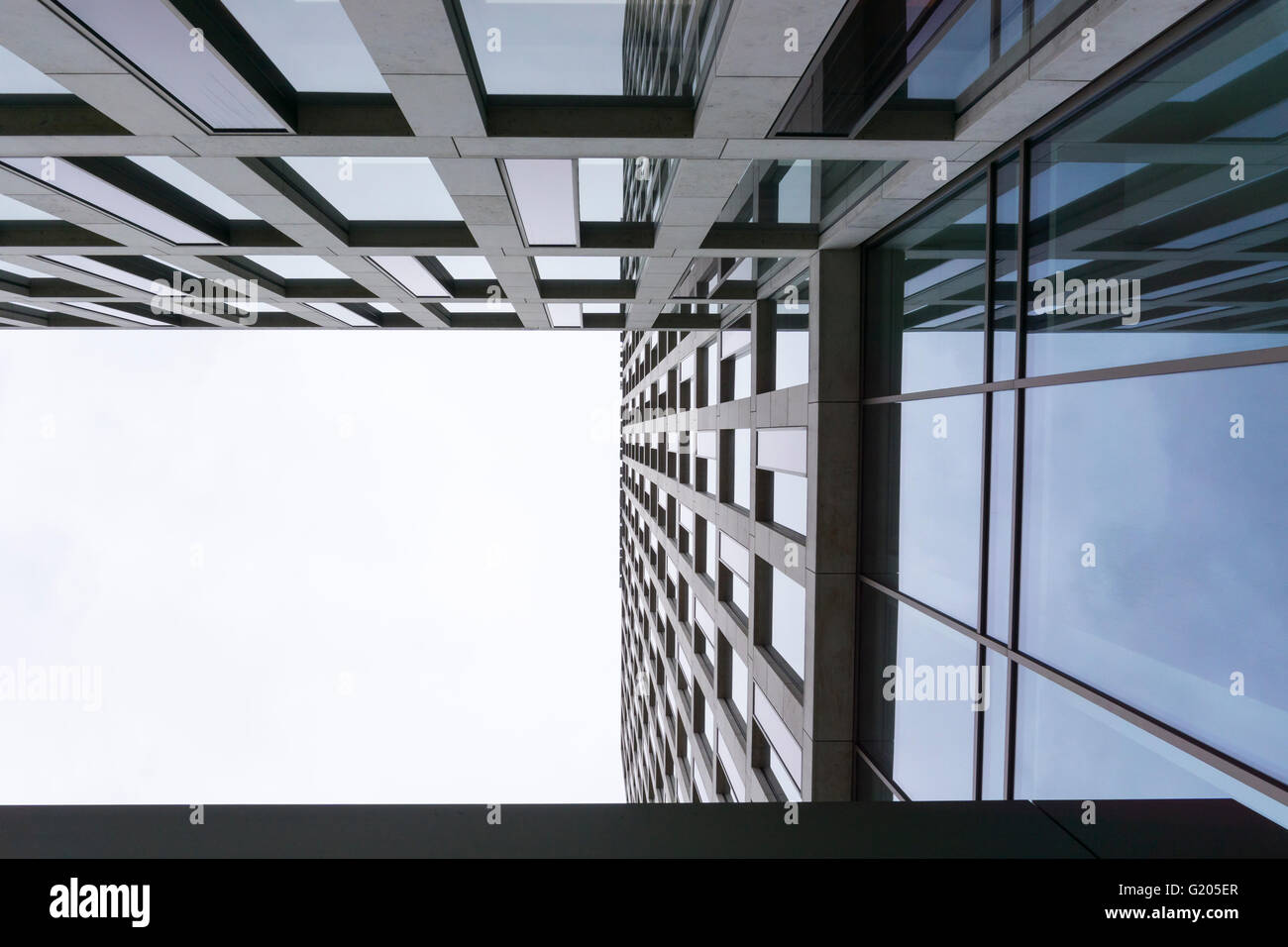 Modernes Bürogebäude Stockfoto