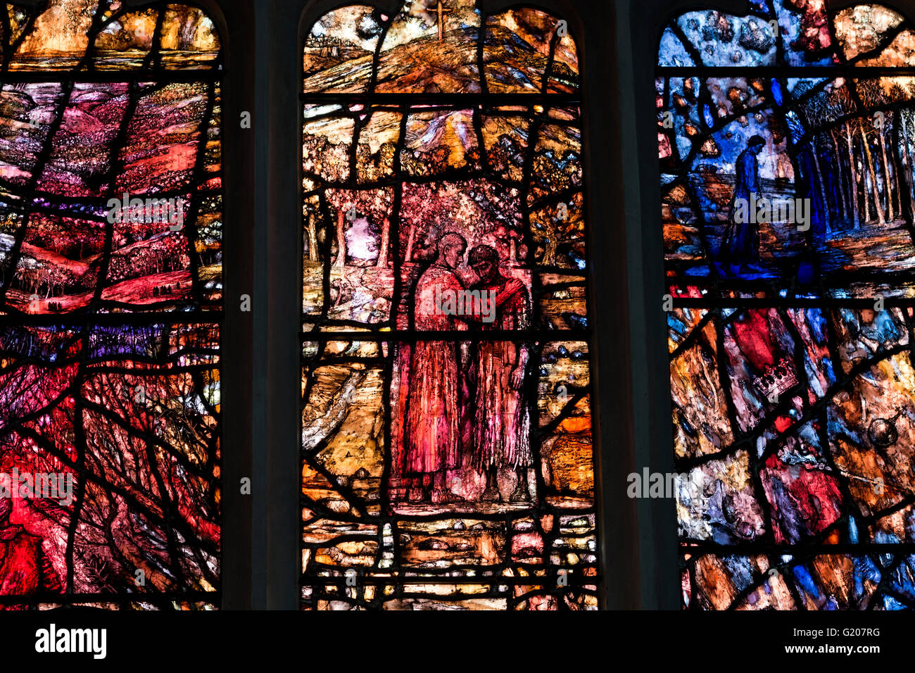 Richard III Memorial Glasmalereien von Tom Denny, Detail, Leicester Kathedrale, UK Stockfoto