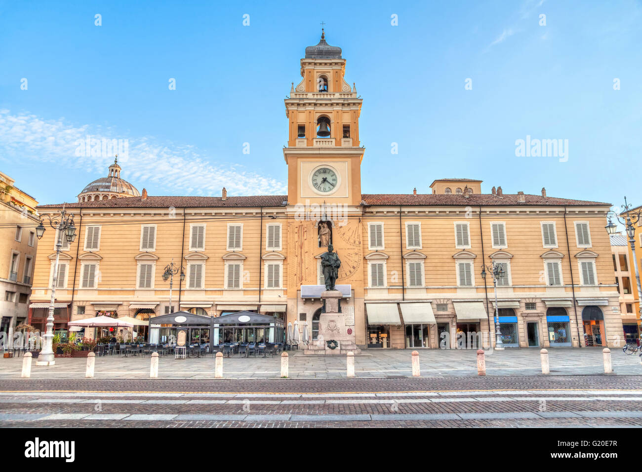 Piazza Giuseppe Garibaldi im Zentrum von Parma, Emilia Romagna, Italien Stockfoto