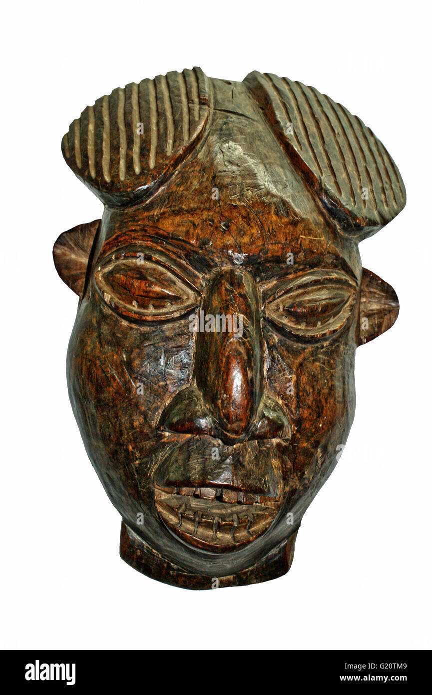 Afrikanische Maske, Holz eingestürzt und Hand hergestellt alte afrikanische Maske aus Westafrika Bereich Ghana, Nigeria, Togo, Benin und Côte d ' Ivoire, Stockfoto