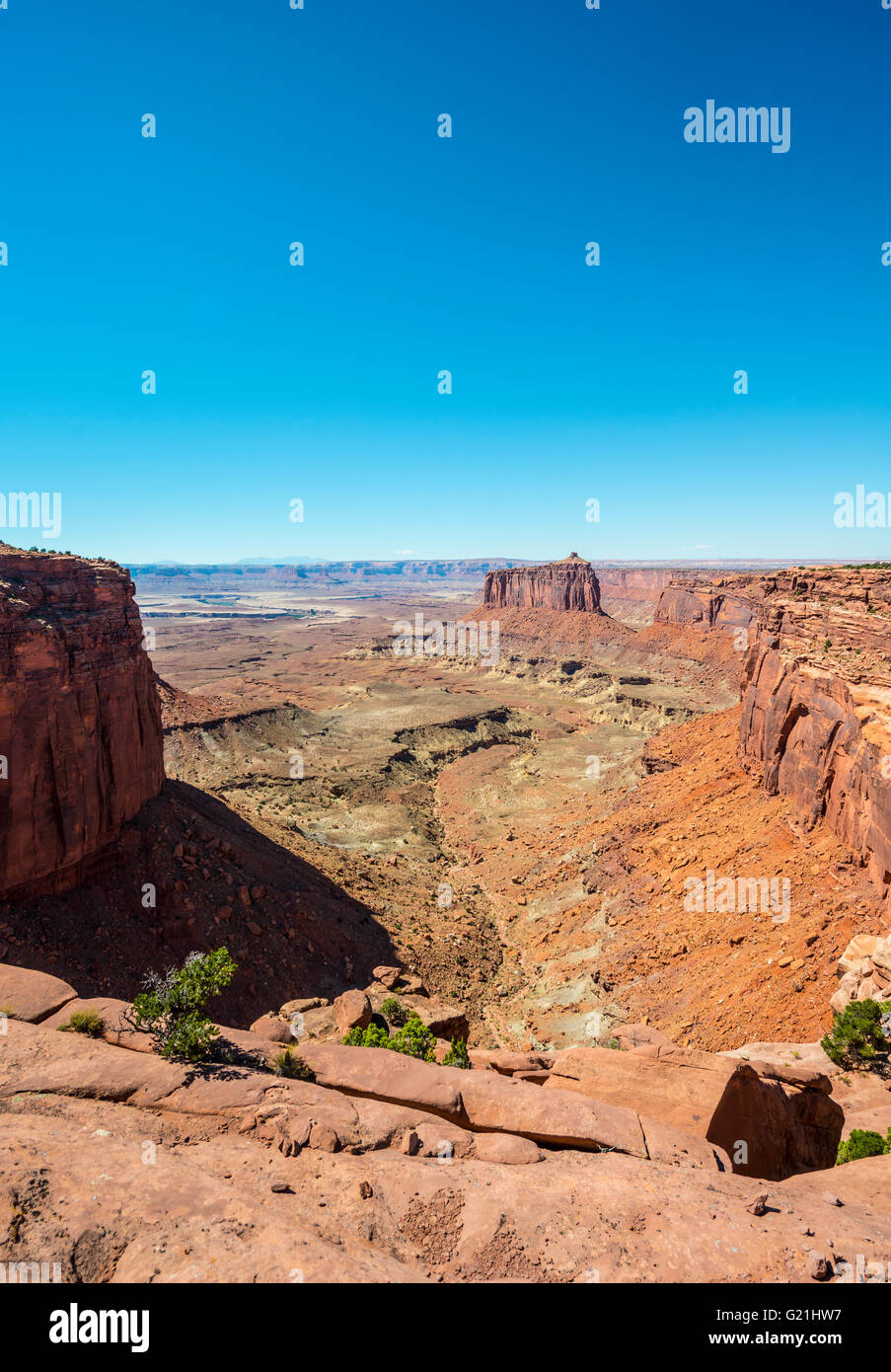 Canyon-Landschaft, Mesa, Landschaft, Felsformationen, Denkmal-Becken, White Rim, Insel im Himmel Stockfoto