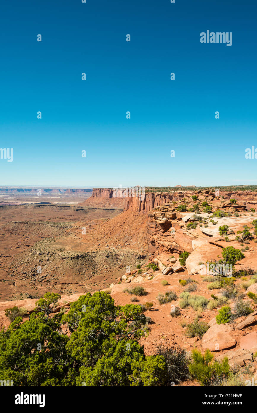 Canyon-Landschaft, Mesa, Landschaft, Felsformationen, Denkmal-Becken, White Rim, Insel im Himmel Stockfoto