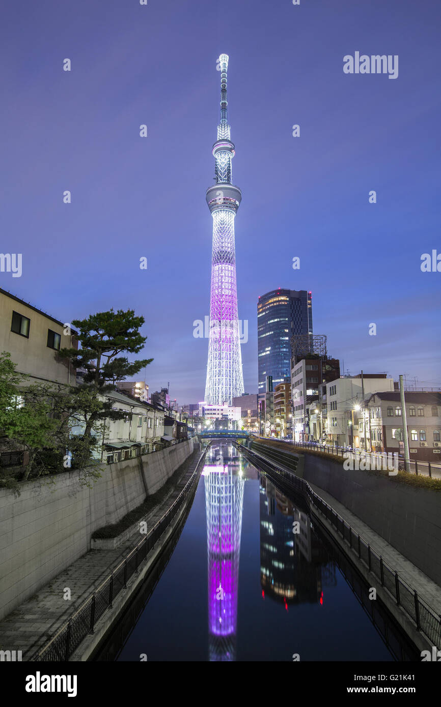 Spezielle Leuchten auf TOKYO SKYTREE Dämmerung rechtzeitig Stockfoto