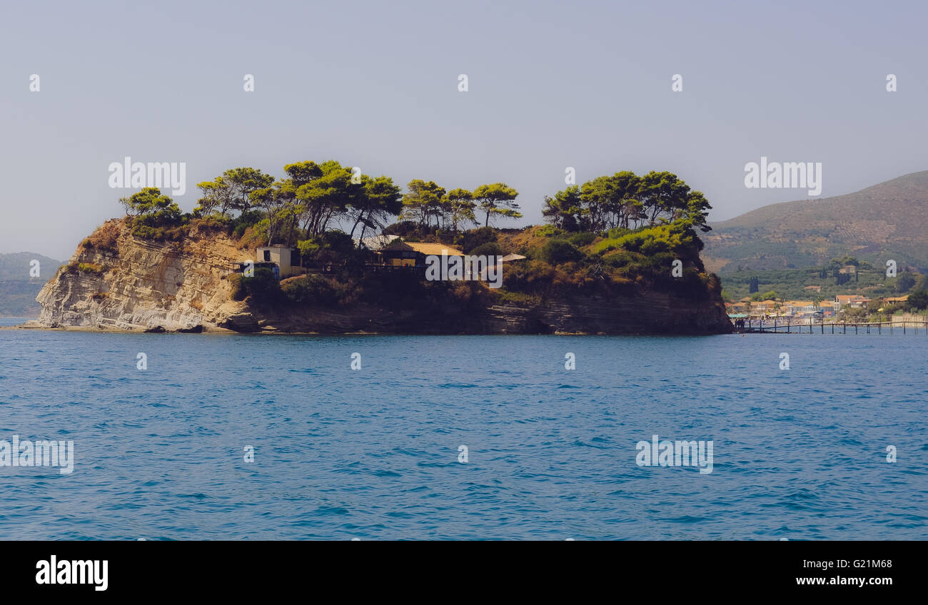 Kleine Insel Cameo mit Steg Laganas Zakynthos Insel Stockfoto