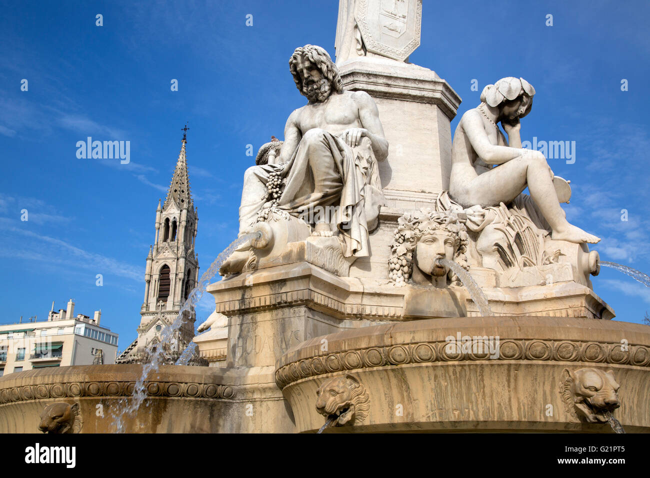 Brunnen von Pradier (1851), Esplanade Charles de Gaulle Square, Nimes, Frankreich Stockfoto