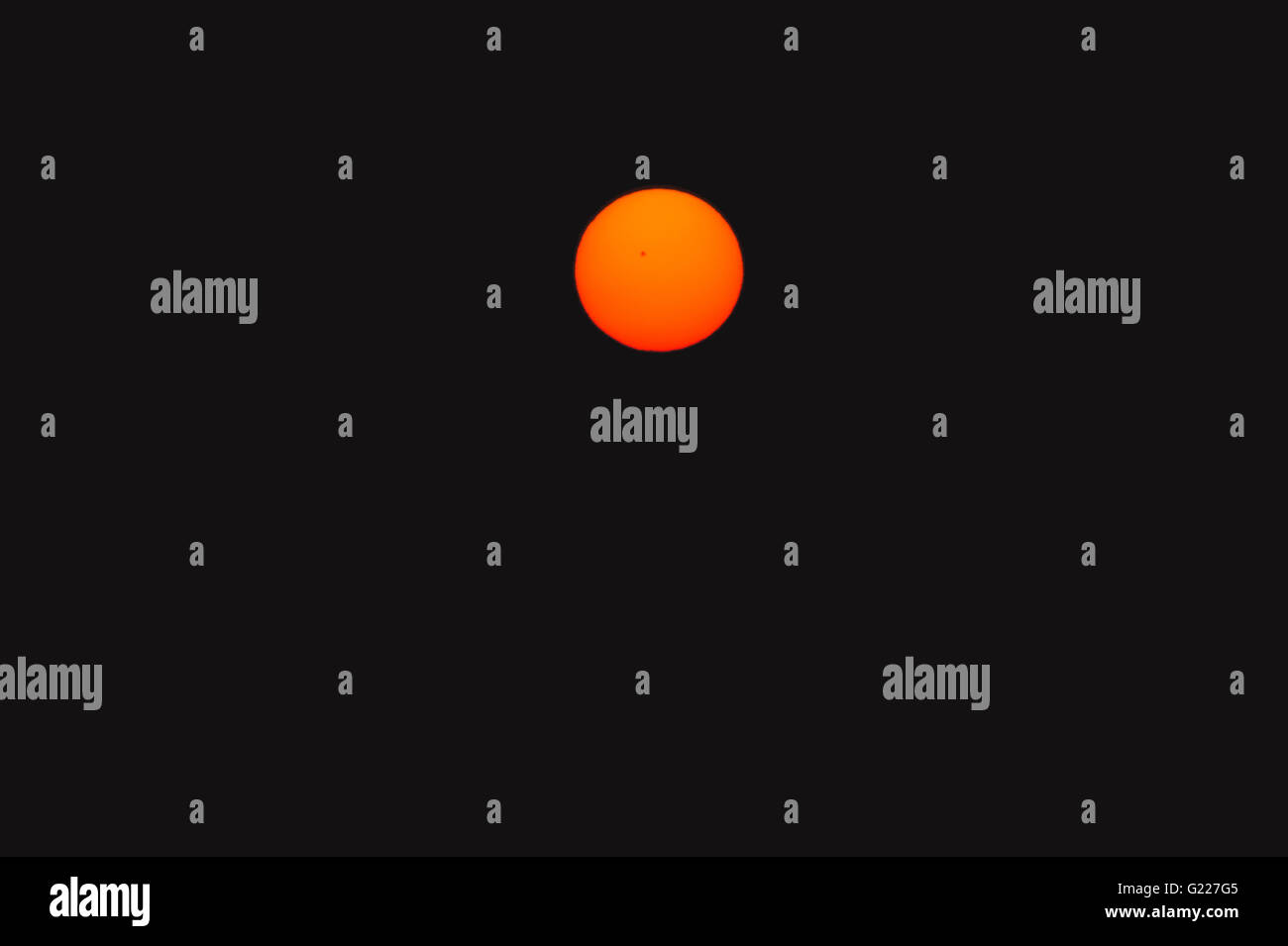 Große Sonne am Himmel Stockfoto