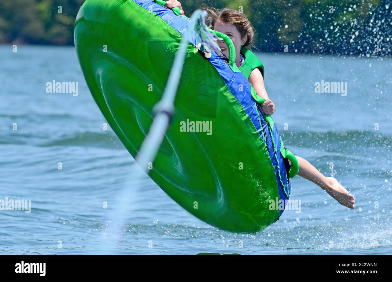 Schlauch zum ziehen des bootes -Fotos und -Bildmaterial in hoher Auflösung  – Alamy