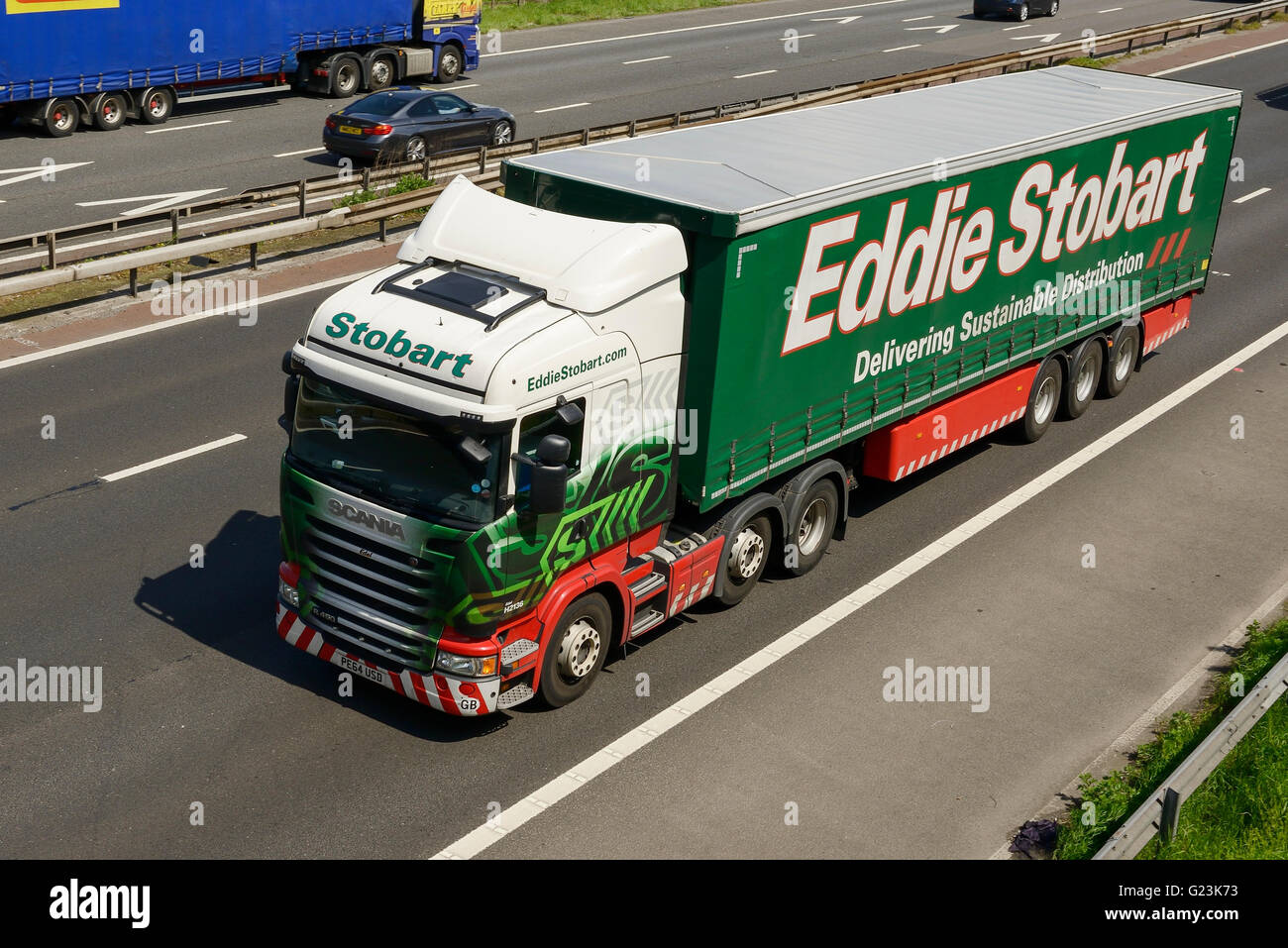 Eddie Stobart HGV Reisen auf der Autobahn M56 in Cheshire UK Stockfoto