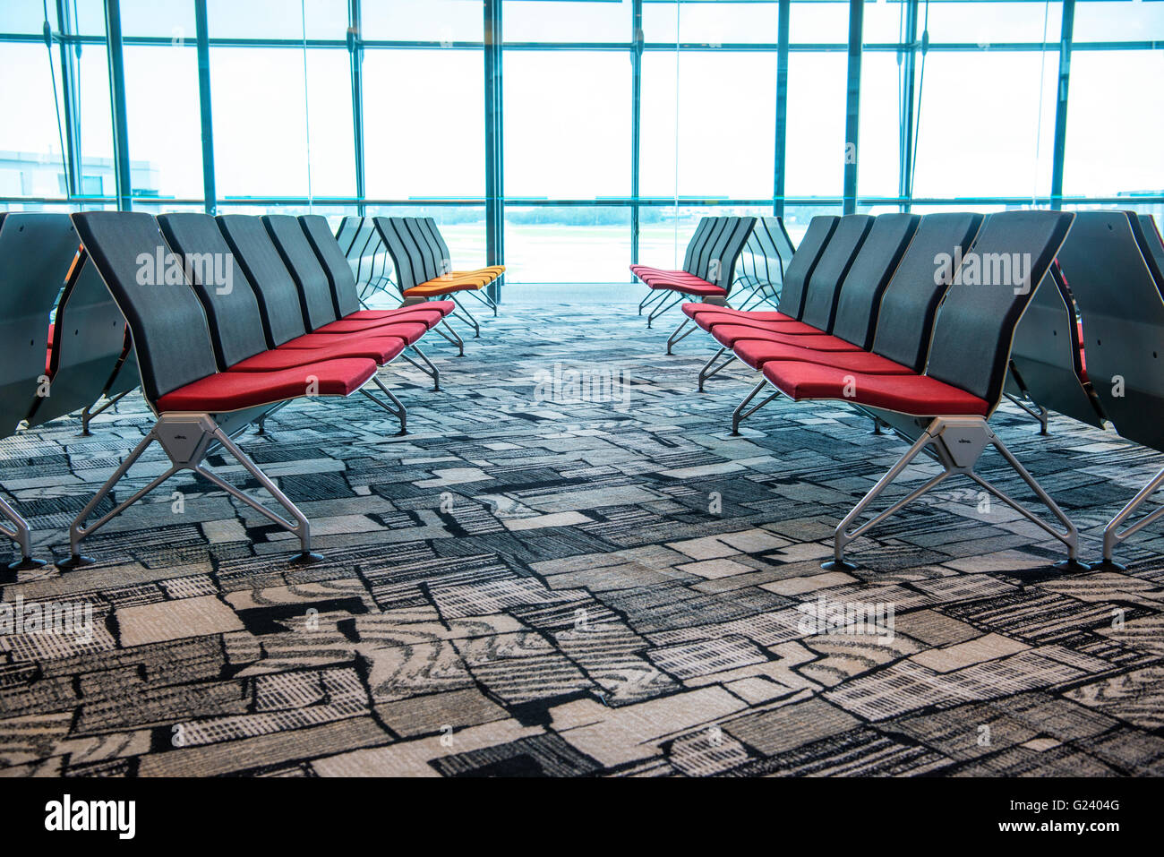 Flughafen-Terminal, Sitze, Blick vom Flughafenhalle Stockfoto