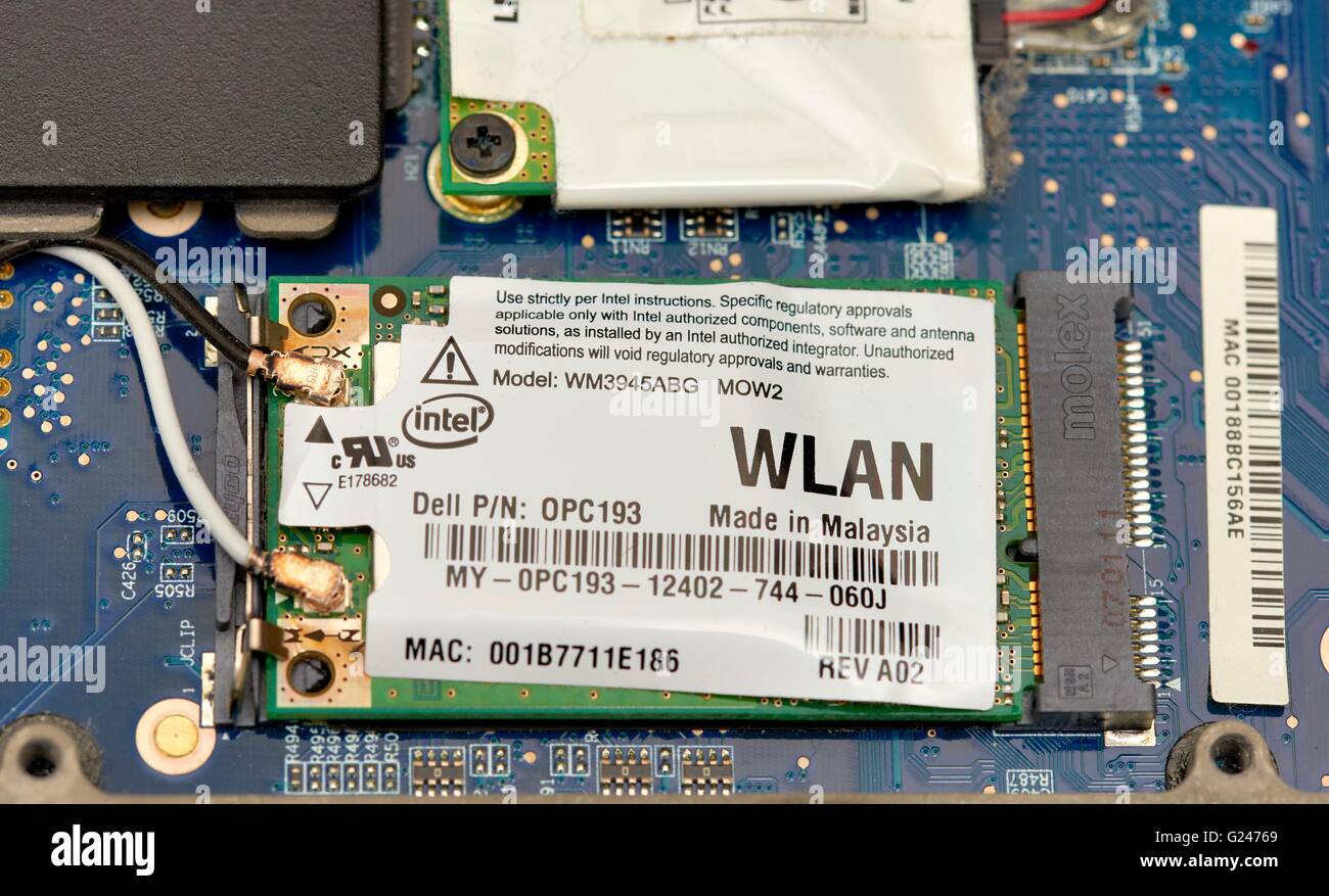Ein wireless Lan-Karte in einem Dell-laptop Stockfotografie - Alamy