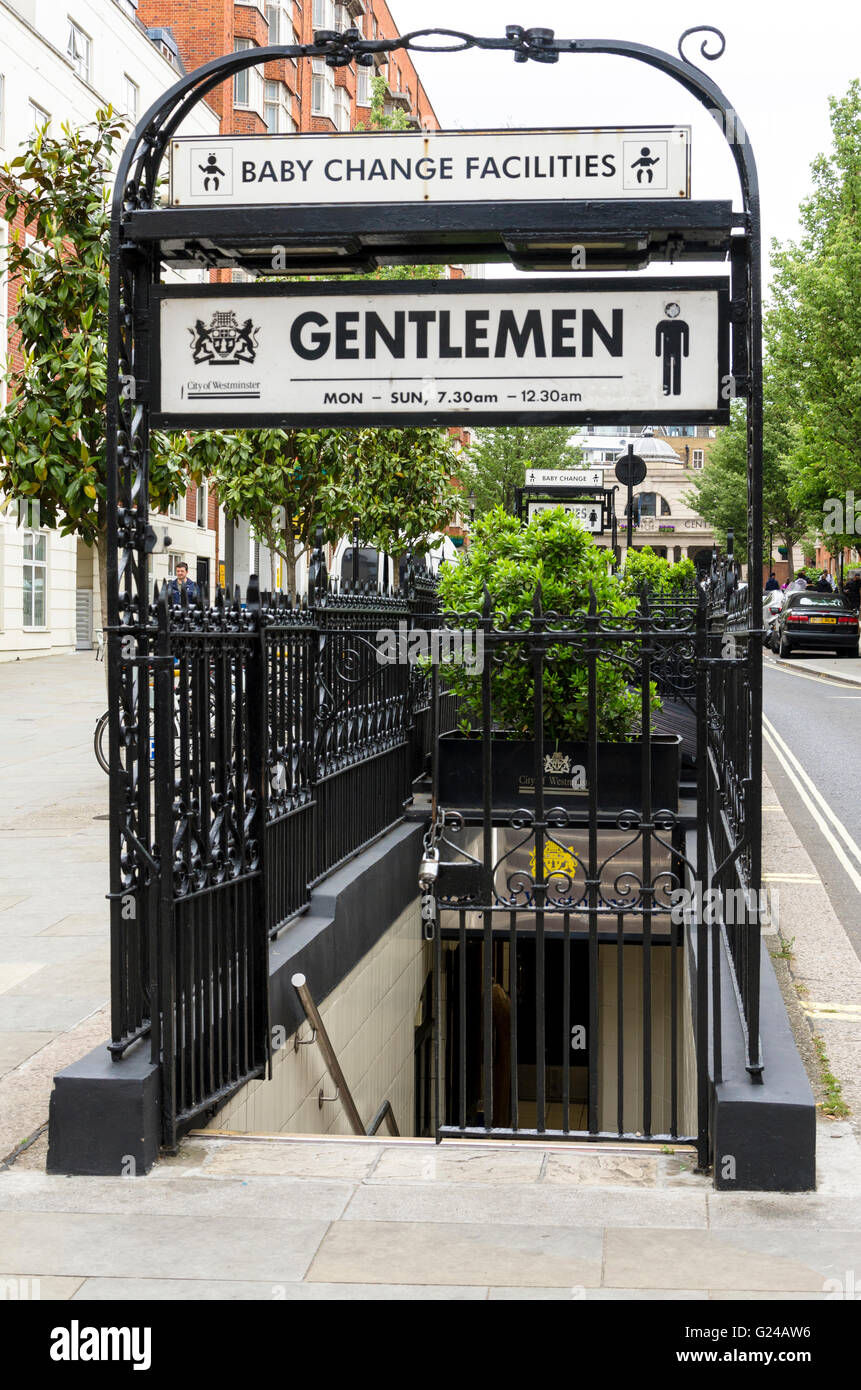 Öffentliche Toiletten London Stockfotos und -bilder Kaufen - Alamy