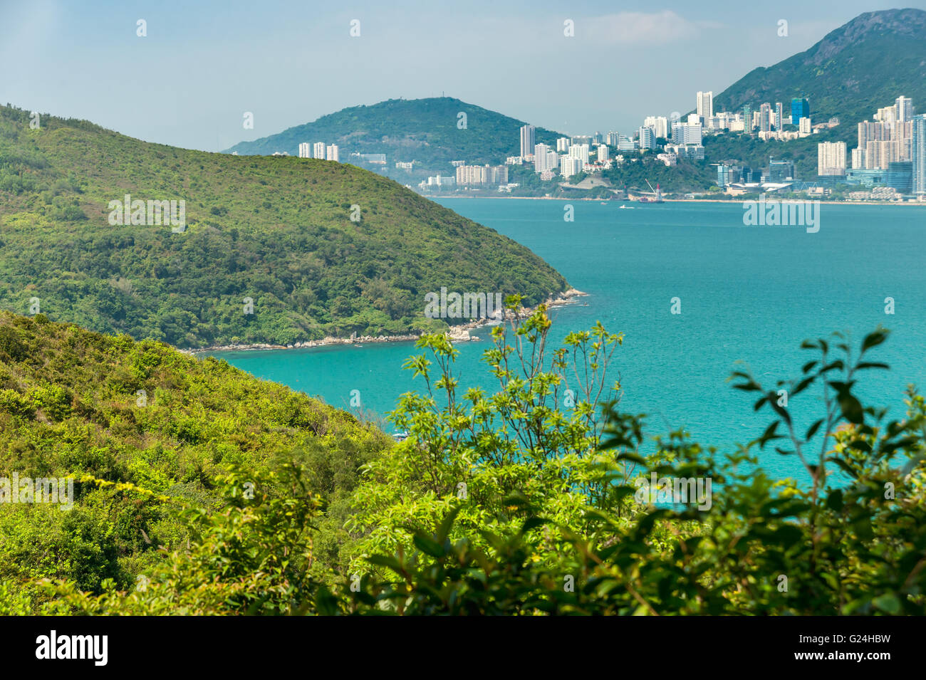 Hong Kong Island von Lamma Island gesehen Stockfoto