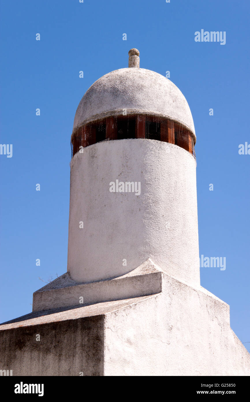 Maurische Schornstein im Alentejo. Portugal Stockfoto