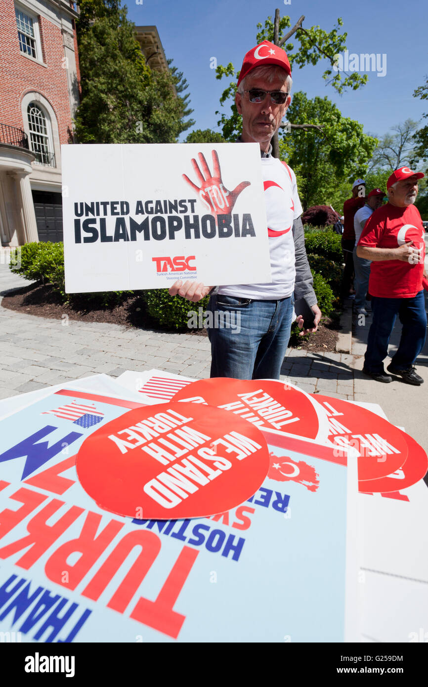 Türkisch-Amerikaner beteiligen "The Frieden und Solidarität zu Fuß" - Washington, DC USA Stockfoto