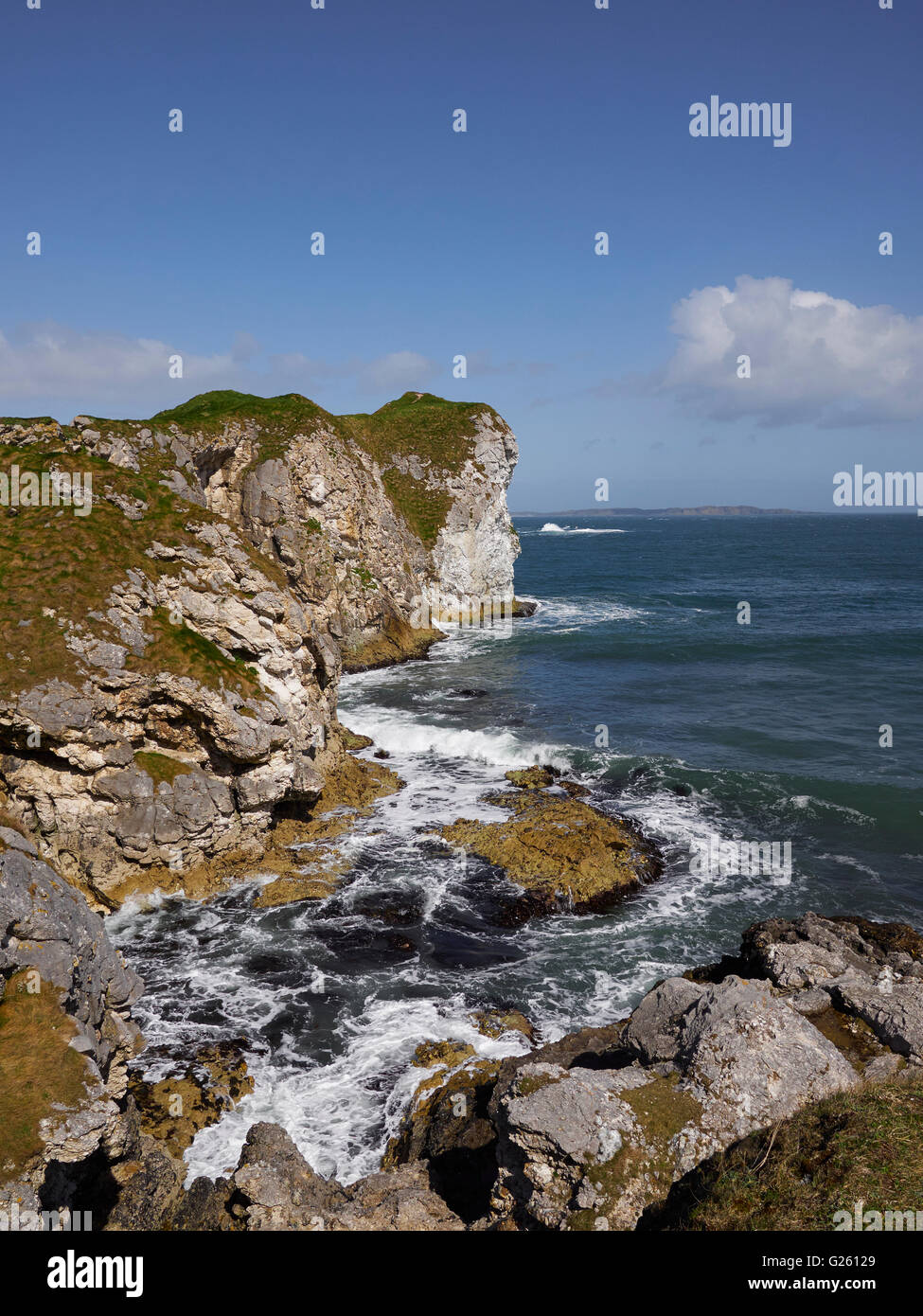 Kinbane Head auf der Ulster Weg und Causeway Küstenstraße County Antrim Nordirland Stockfoto