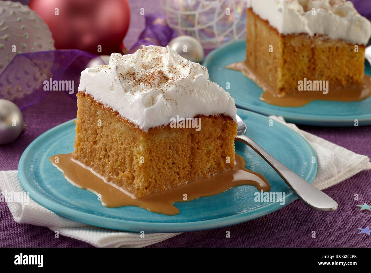 Dulce de Leche Tres leches Stockfoto