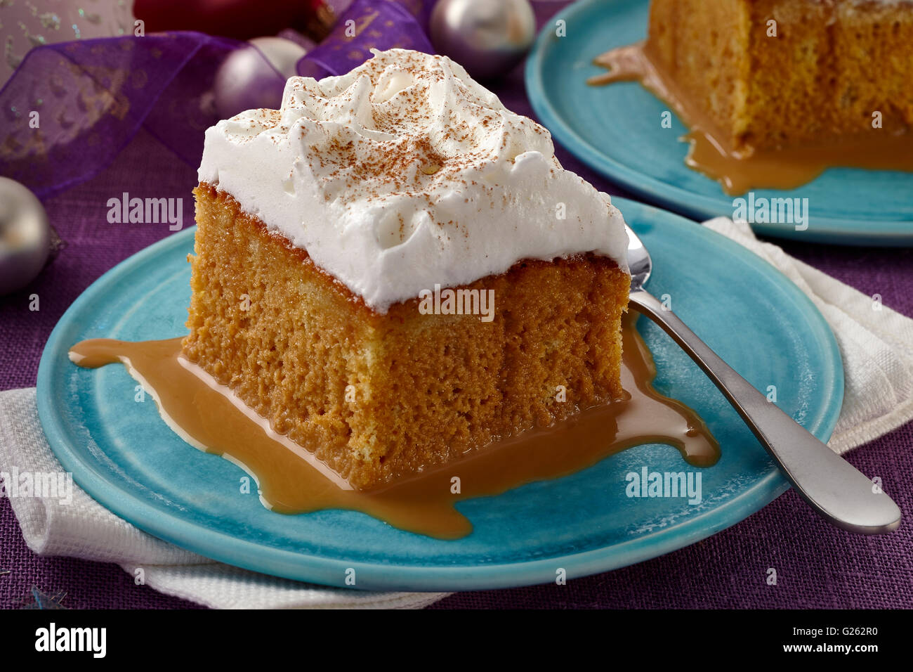 Dulce de Leche Tres leches Stockfoto