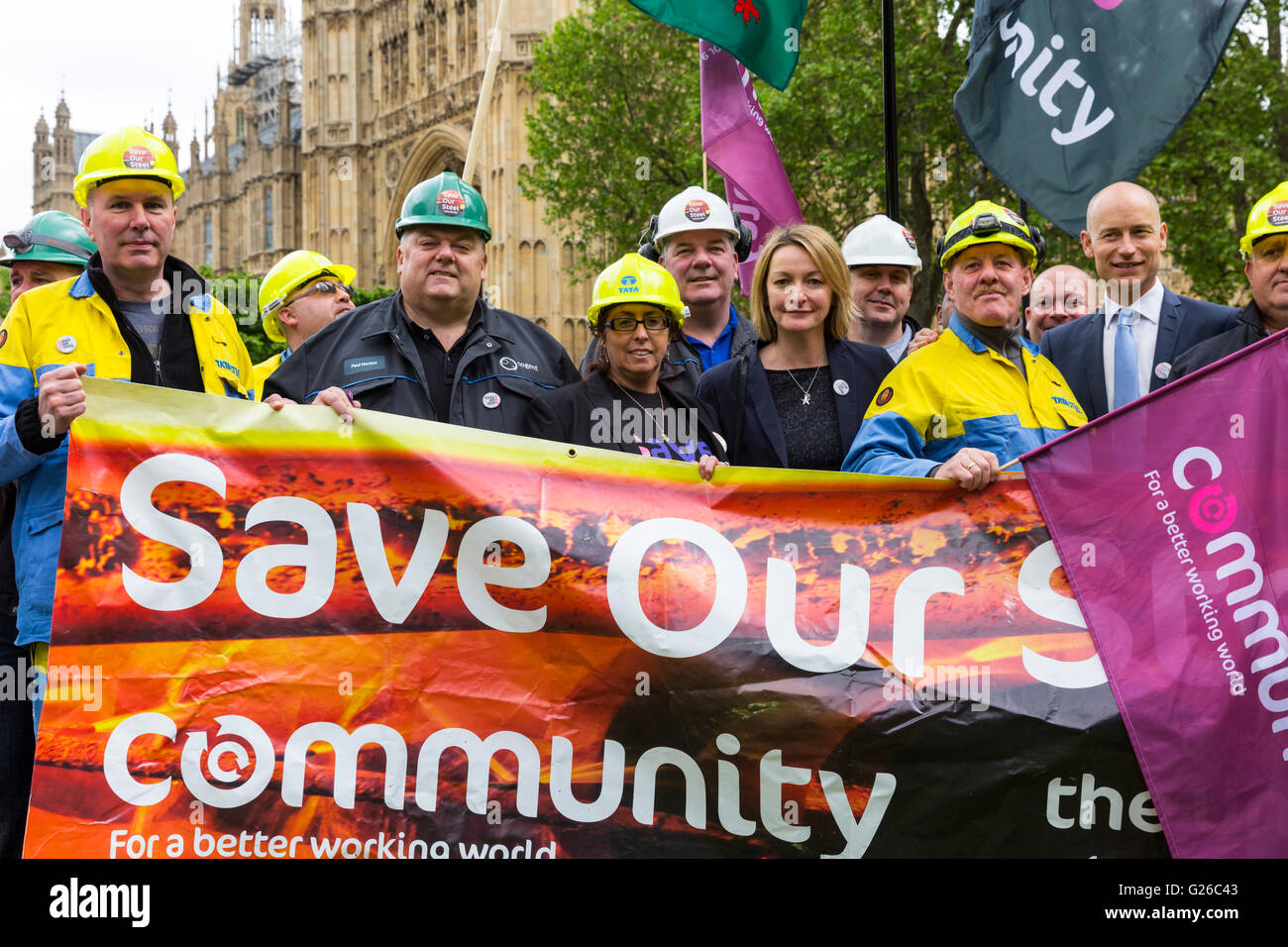 Westminster, London, UK. 25. Mai 2016. Am 25. Mai. GMB sowie Stahl-Industrie-Gewerkschaften, Stahlarbeiter und Tochtergesellschaften März in Westminster aus Protest über die Regierung Umgang mit der Krise in der britischen Eisen-und Stahlindustrie. Bildnachweis: Imageplotter und Sport/Alamy Live Nachrichten Stockfoto