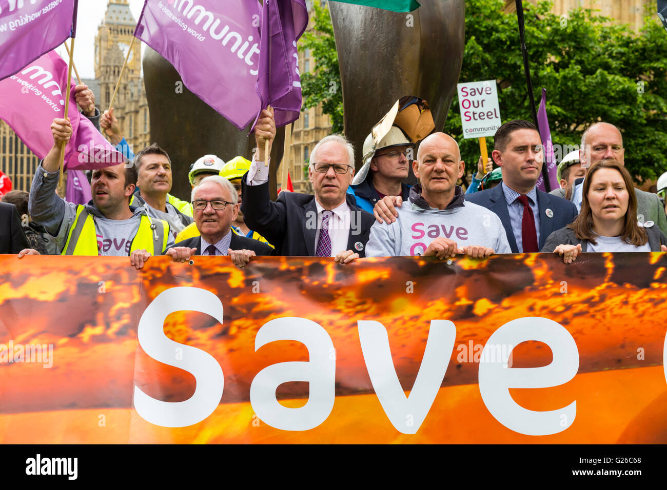 Westminster, London, UK. 25. Mai 2016. Am 25. Mai. GMB sowie Stahl-Industrie-Gewerkschaften, Stahlarbeiter und Tochtergesellschaften März in Westminster aus Protest über die Regierung Umgang mit der Krise in der britischen Eisen-und Stahlindustrie. Bildnachweis: Imageplotter und Sport/Alamy Live Nachrichten Stockfoto