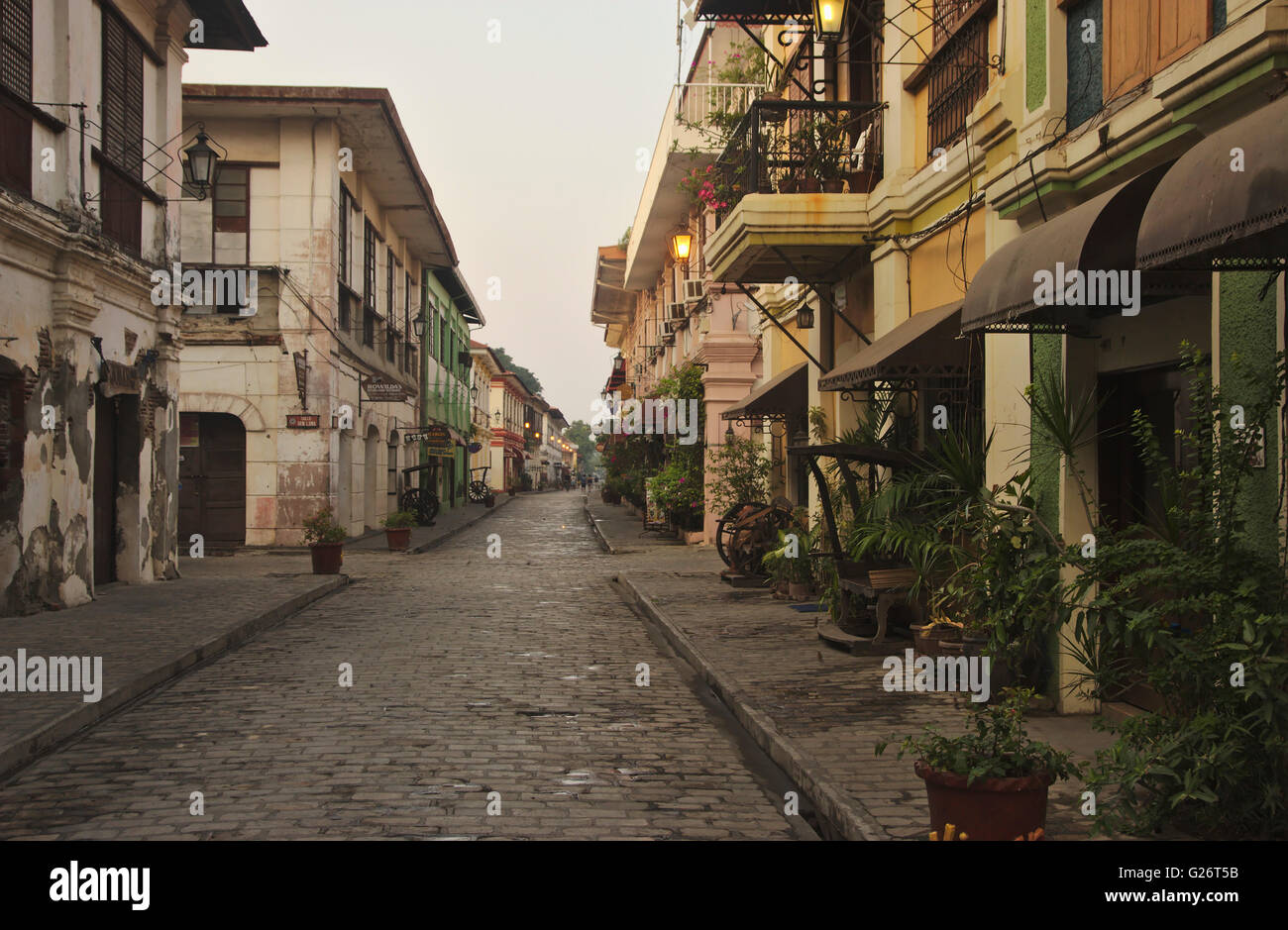 Vigan, Crisologo Straße am frühen Morgen, Luzon, Philippinen Stockfoto