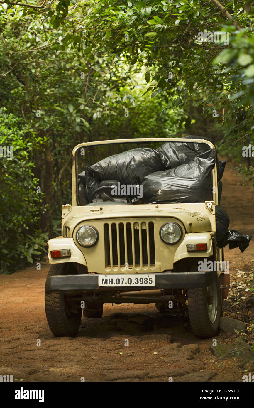 Feld Jeep an einem Standort in chorla Ghats, die Bestandteil von mhadei bio Region Goa Stockfoto