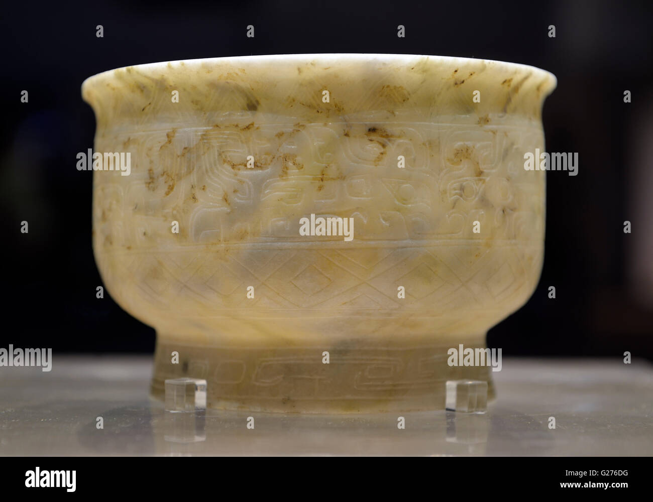 Weiße jade Gui-Lebensmittel-Container. Fu Hao Grab, Shang-Dynastie (c.1600-1046 v. Chr.). Beijing Capital Museum. Stockfoto