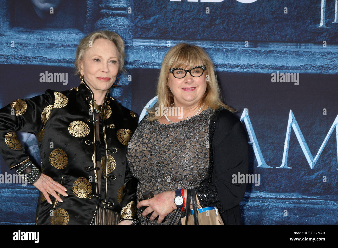 Spiel der Throne Staffel 6 Premiere Screening TCL Chinese Theater IMAX Featuring abgehaltenen: Faye Dunaway, Colleen Camp wo: Los Angeles, California, Vereinigte Staaten von Amerika bei: 11. April 2016 Stockfoto