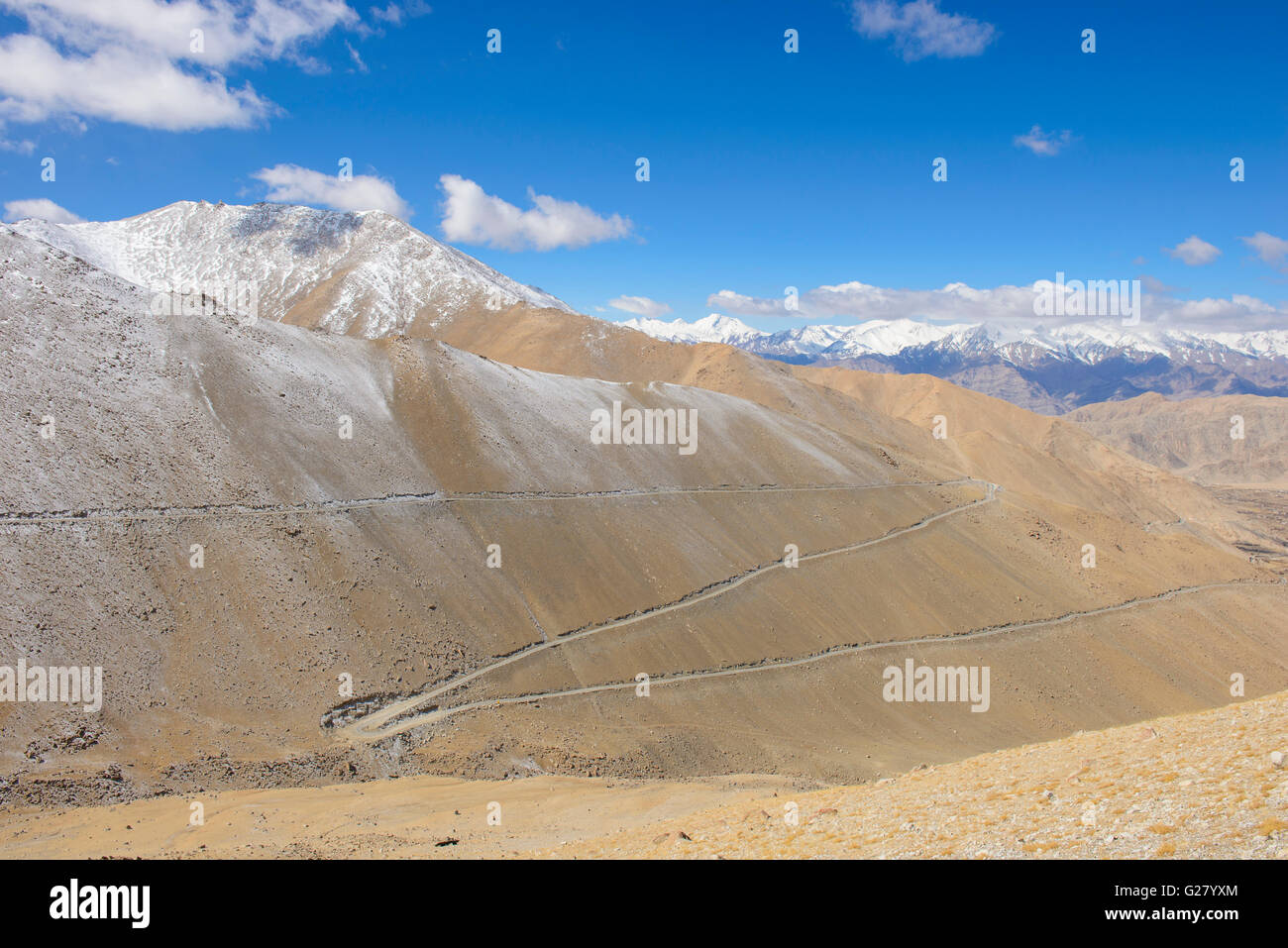 Straße im Himalaya Stockfoto