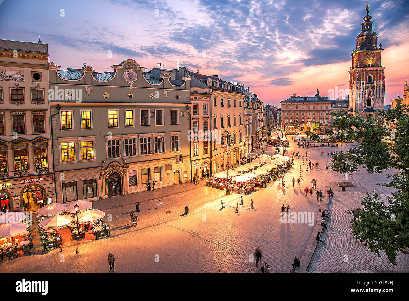 Sonnenuntergang, Marktplatz, Krakau, Polen Stockfoto